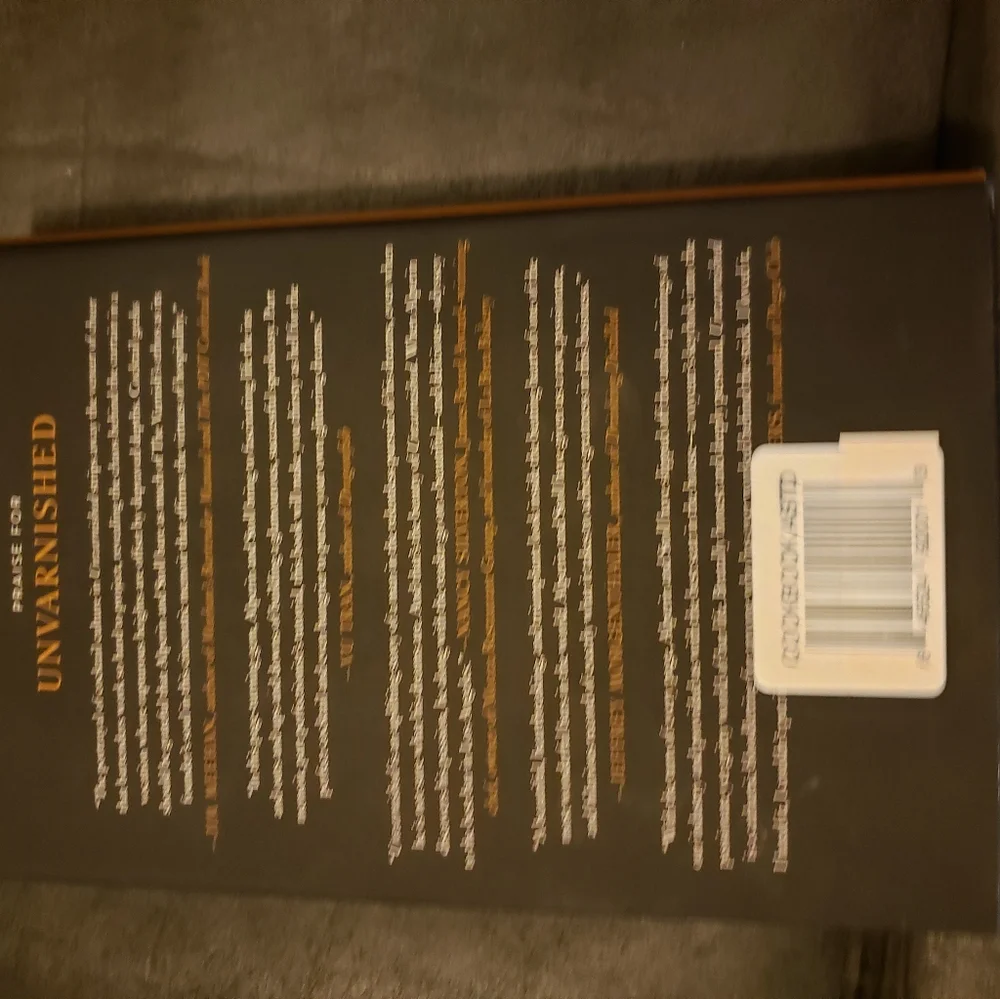 Unvarnished: A Gimlet-eyed Look at Life‎ Behind the Bar Hardcover